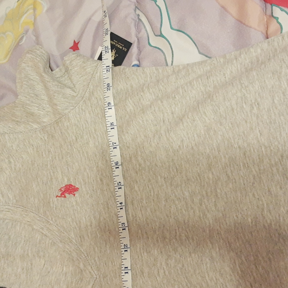 U.S. Polo Assn. Women's V neck polo shirt, size XL, gray color - Picture 5 of 6